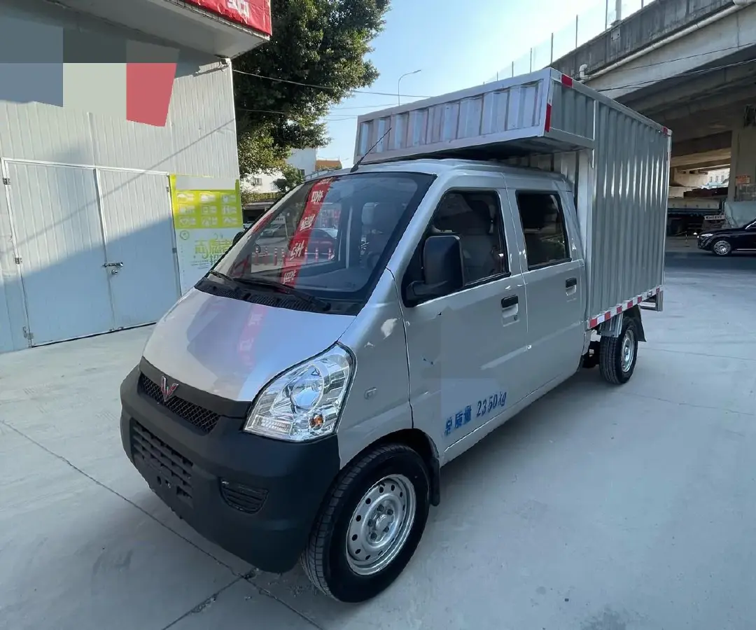 2021 WuLing RongGuang Mini Truck 1.5L 99HP L4 5MT