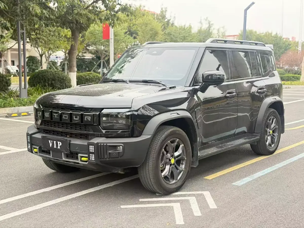 2023 Jetour Traveller 2.0T 254HP L4 7DCT