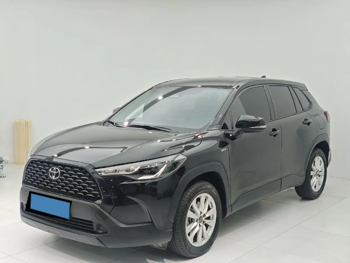 2024 Toyota Corolla Cross 2.0L 152HP L4 E-CVT Hybrid
