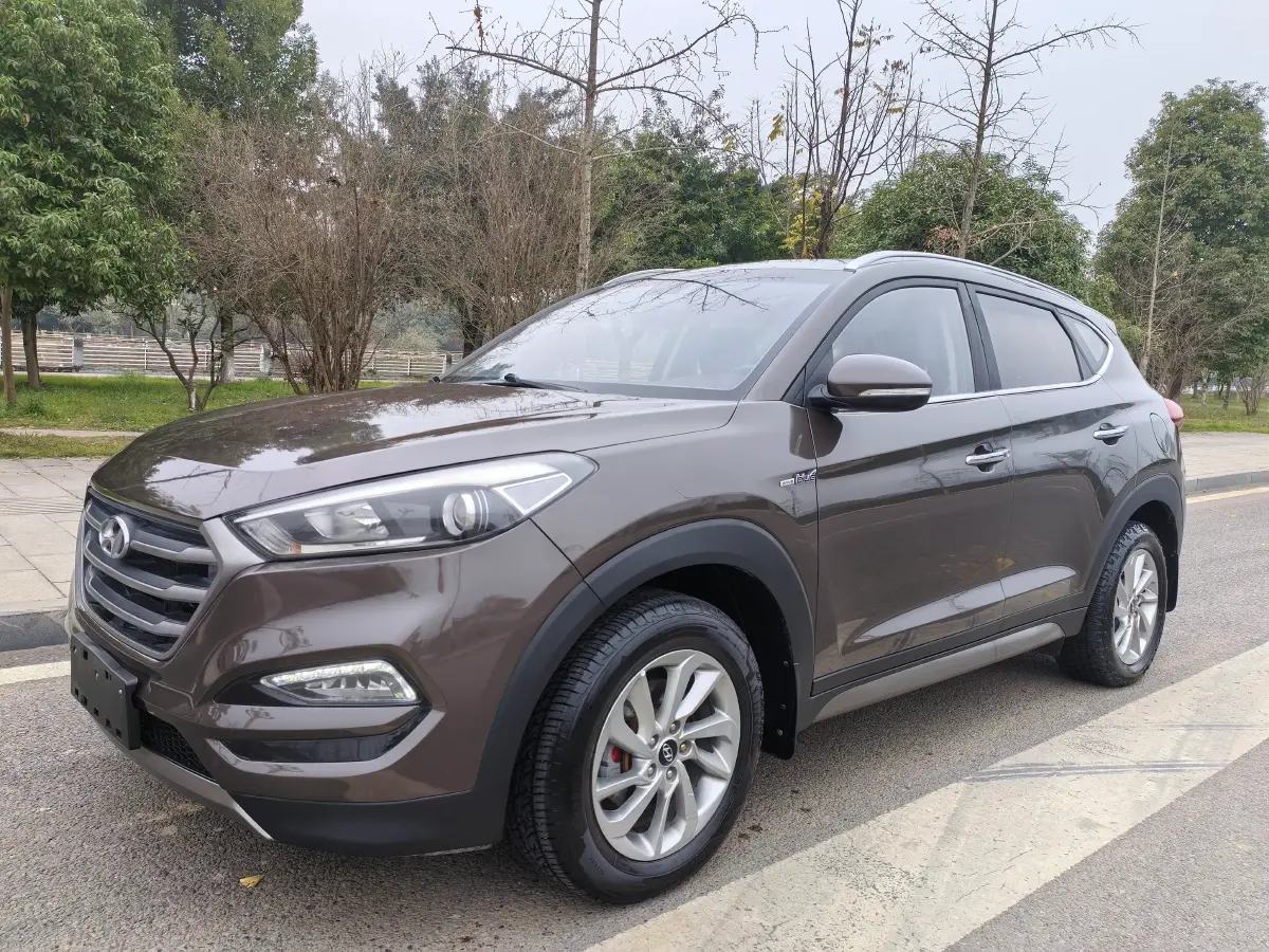 2015 Hyundai Tucson 1.6T 177HP L4 7DCT