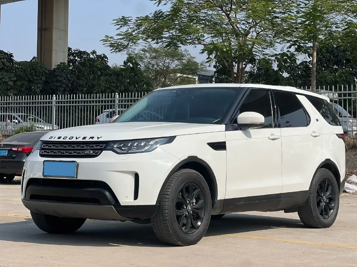 2018 Land Rover Discovery 2.0T 300HP L4 8AT