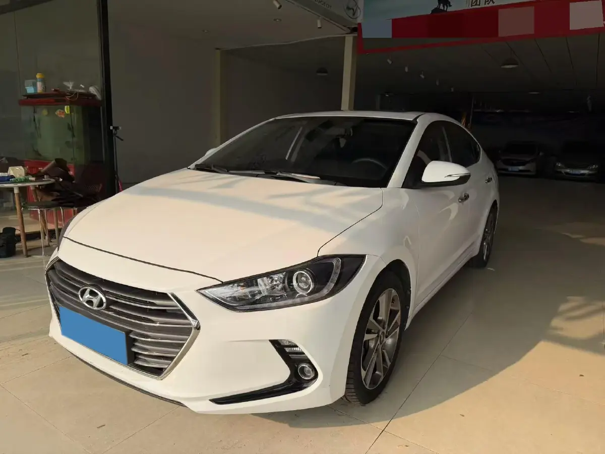 2016 Hyundai Elantra 1.6L 130HP L4 6AT