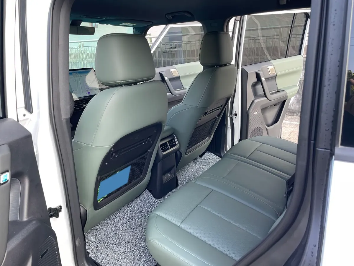 2025 Fulwin FulwinX3 BEV,autocango,china used car exporter,china ev exporter,chinese used car exporter,chinese used ev exporter