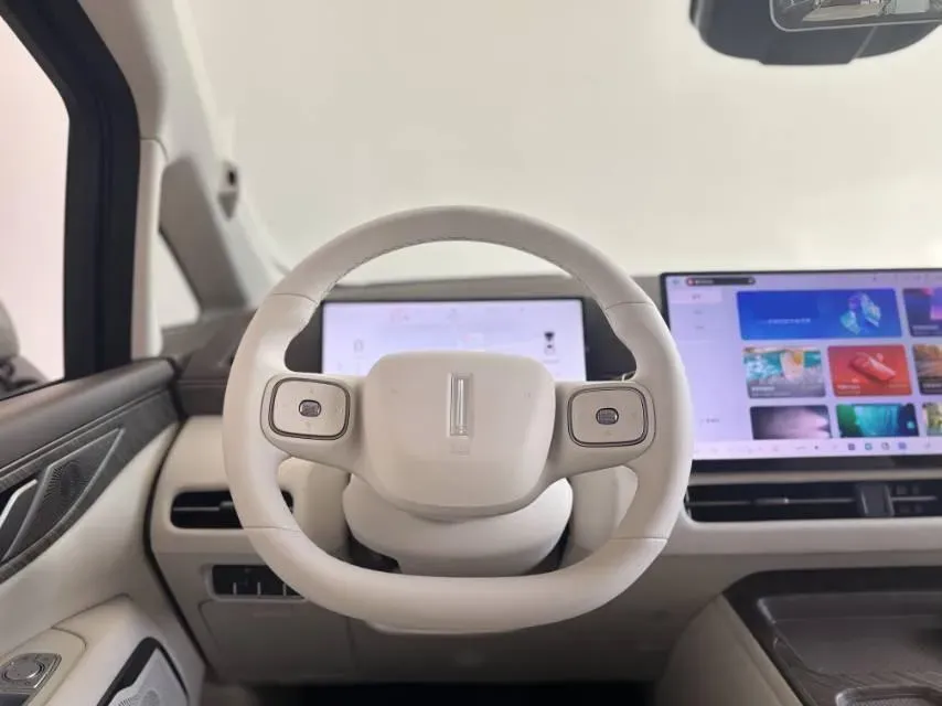 2025 WEY HighMountain 1.5T 170HP L4 4DHT PHEV,autocango,china used car exporter,china ev exporter,chinese used car exporter,chinese used ev exporter