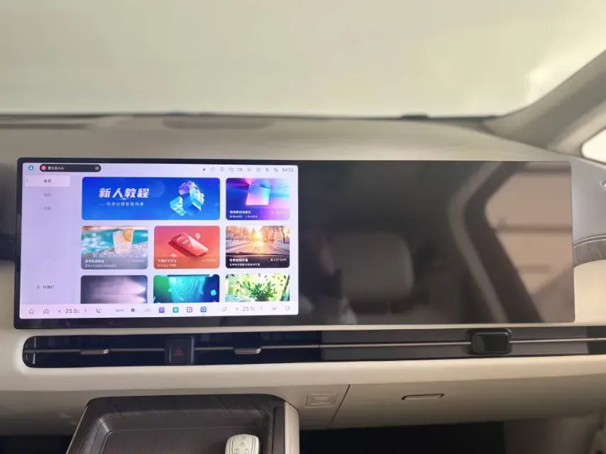 2025 WEY HighMountain 1.5T 170HP L4 4DHT PHEV,autocango,china used car exporter,china ev exporter,chinese used car exporter,chinese used ev exporter