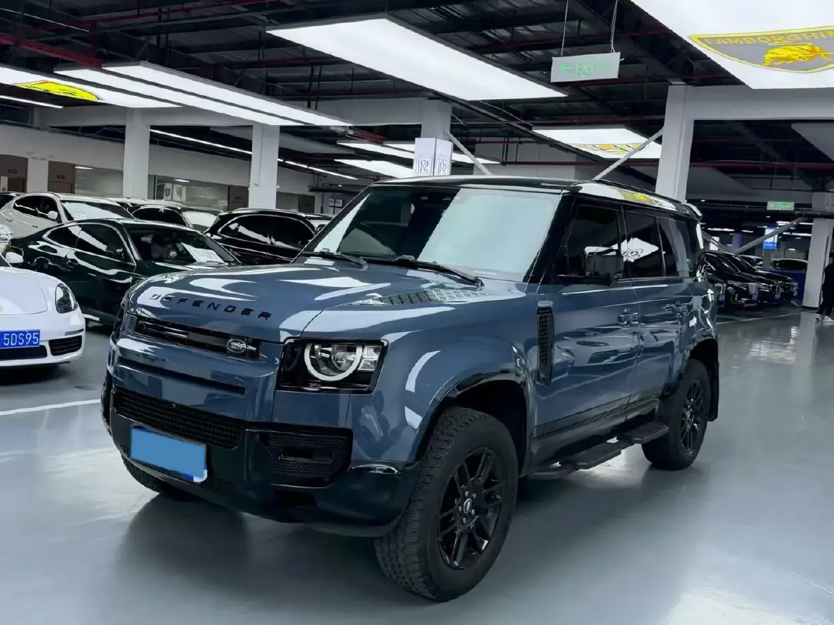 2020 Land Rover Defender 3.0T 400HP L6 8AT