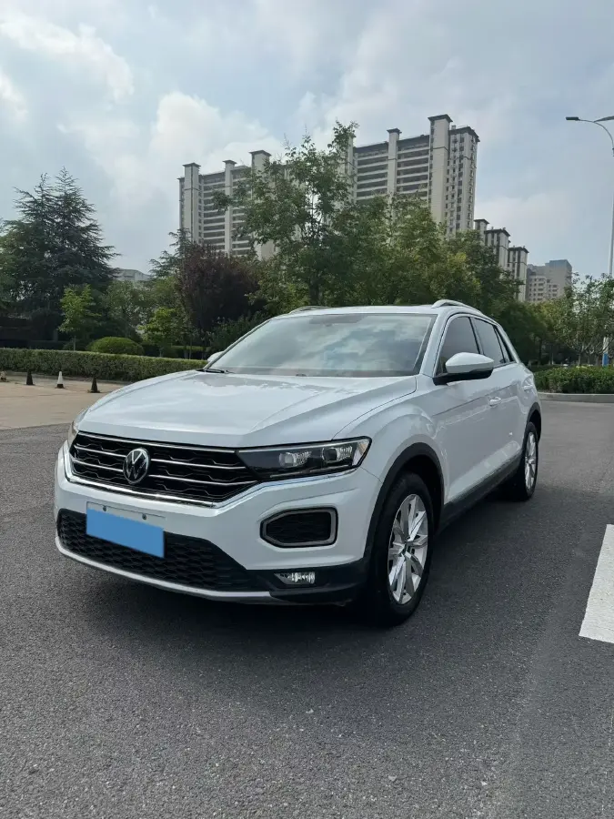2022 Volkswagen T-Roc 1.4T 150HP L4 7DCT