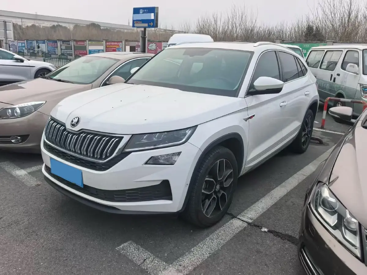 2019 Skoda Kodiak GT 2.0T 220HP L4 7DCT