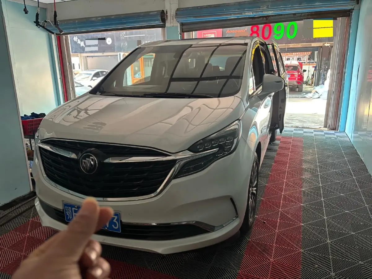 2020 Buick GL8 2.0T 237HP L4 9AT