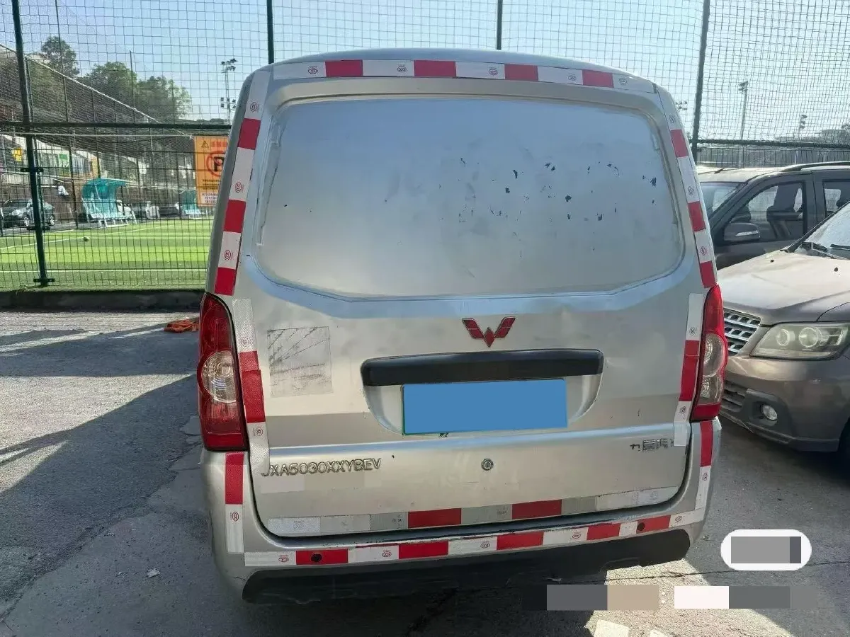 2020 WuLing EV50 BEV 43.2KWH,autocango,china used car exporter,china ev exporter,chinese used car exporter,chinese used ev exporter