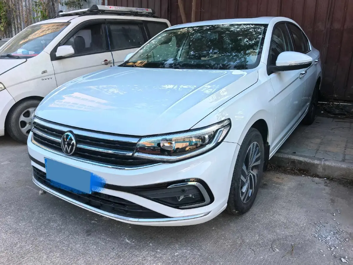 2023 Volkswagen Bora 1.2T 116HP L4 7DCT