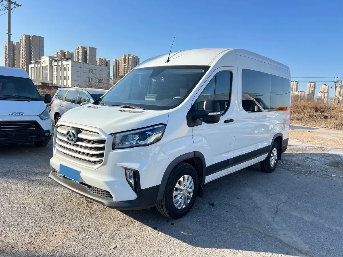 2019 MAXUS XinTu V80 2.0T 139HP L4 6MT