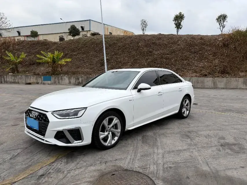 2020 Audi A4L 2.0T 190HP L4 7DCT