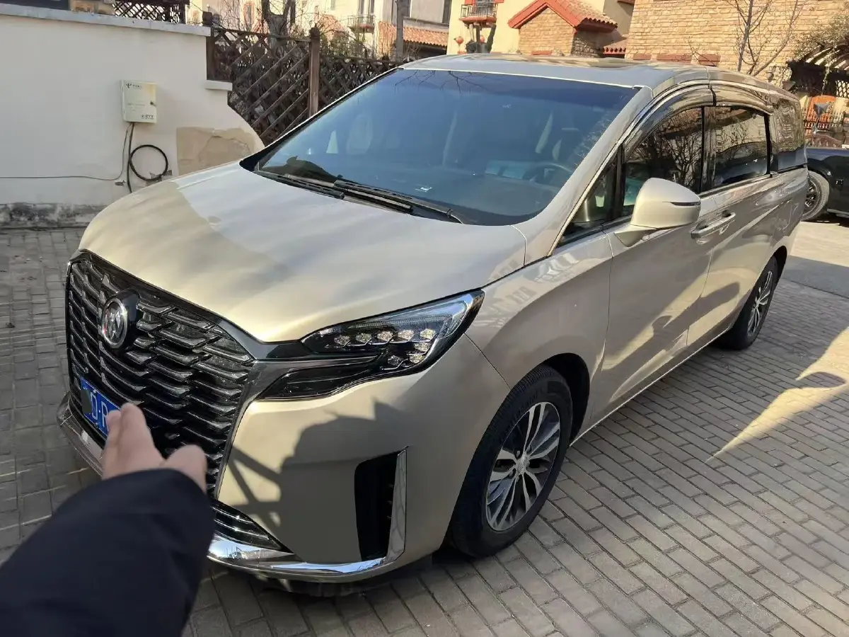 2021 Buick GL8 2.0T 237HP L4 9AT