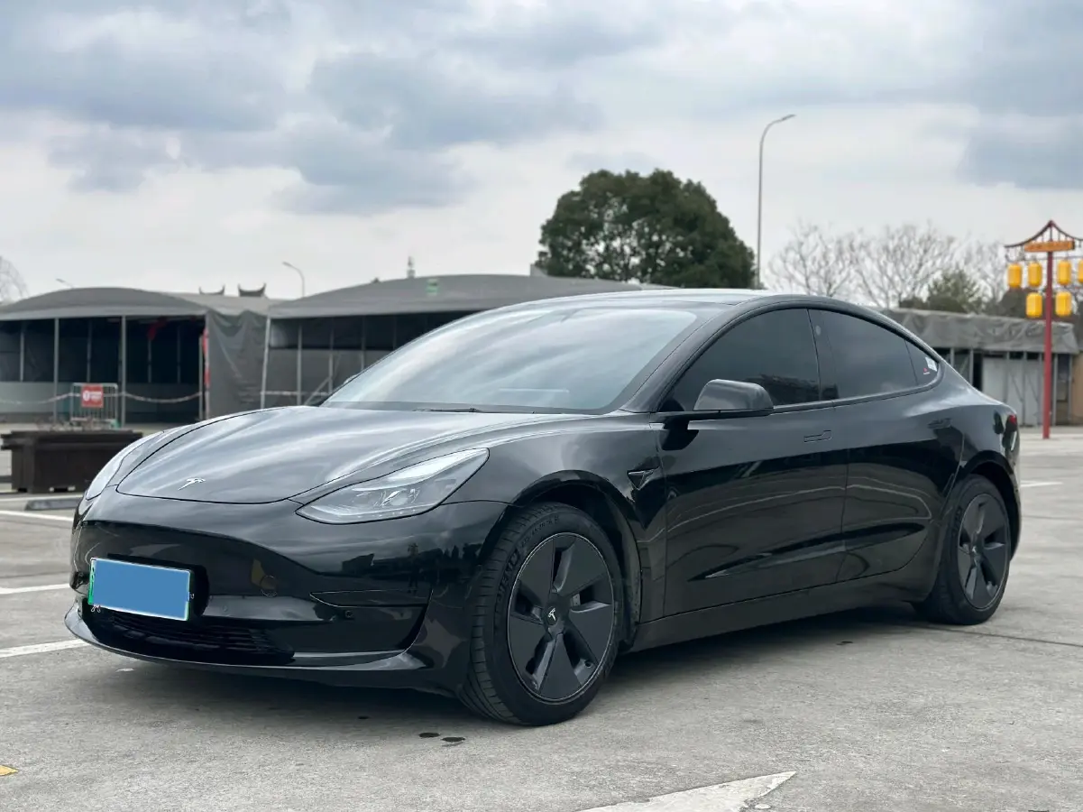 2022 Tesla Model 3 BEV 60KWH