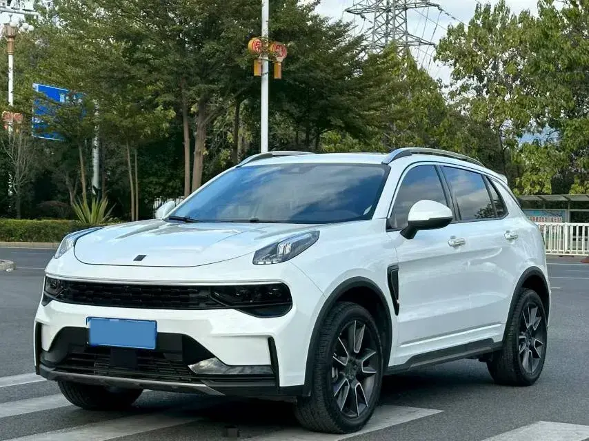 2021 LYNK&CO 01 2.0T 218HP L4 8AT