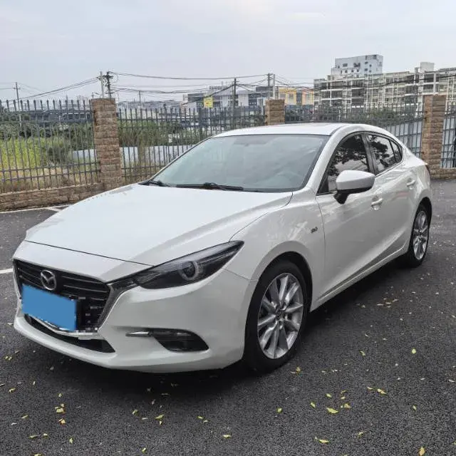 2017 Mazda 3 Axela 2.0L 158HP L4 6AT