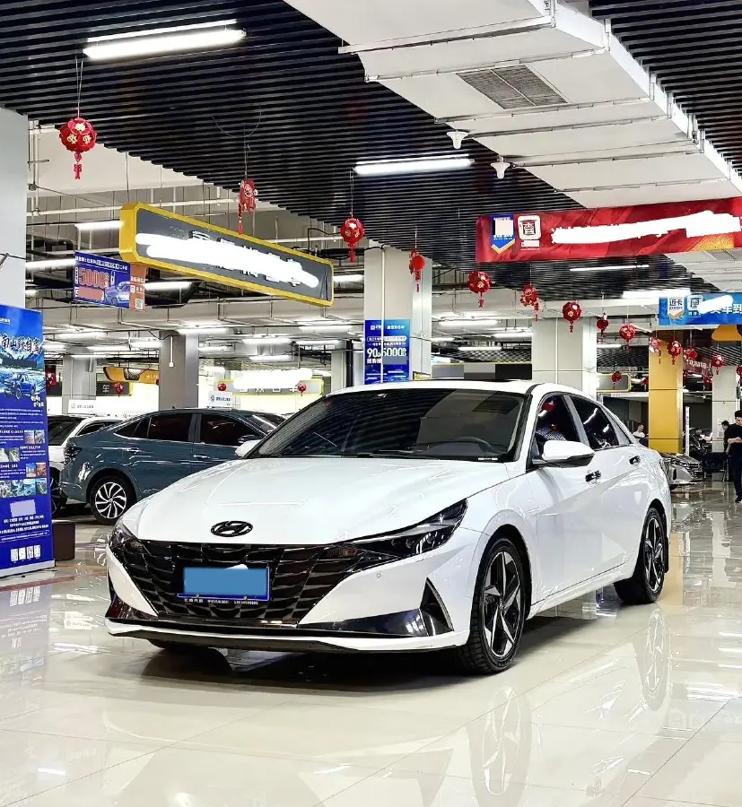 2022 Hyundai Elantra 1.5L 115HP L4 CVT