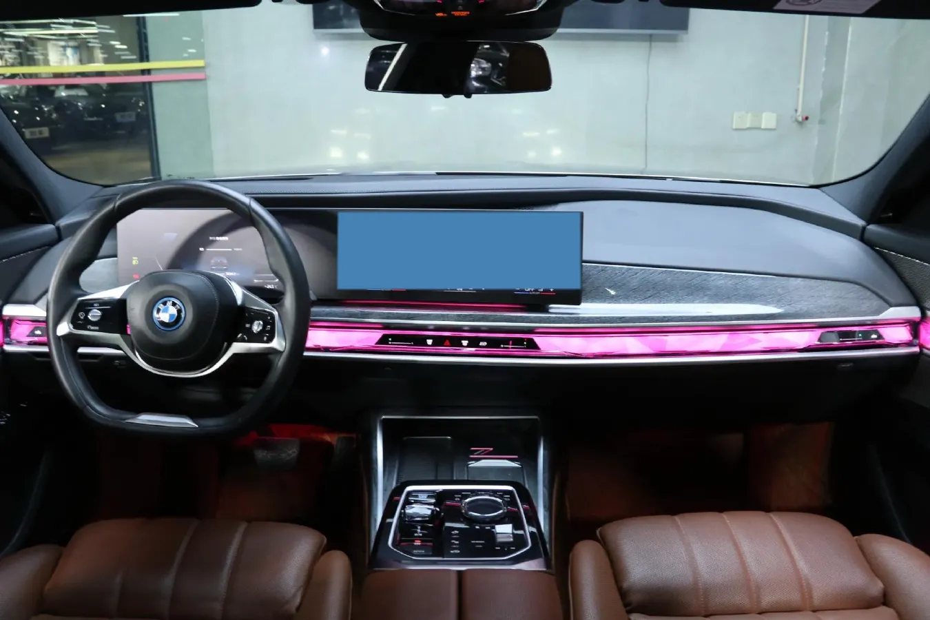 2023 BMW i7 BEV 101.7KWH,autocango,china used car exporter,china ev exporter,chinese used car exporter,chinese used ev exporter