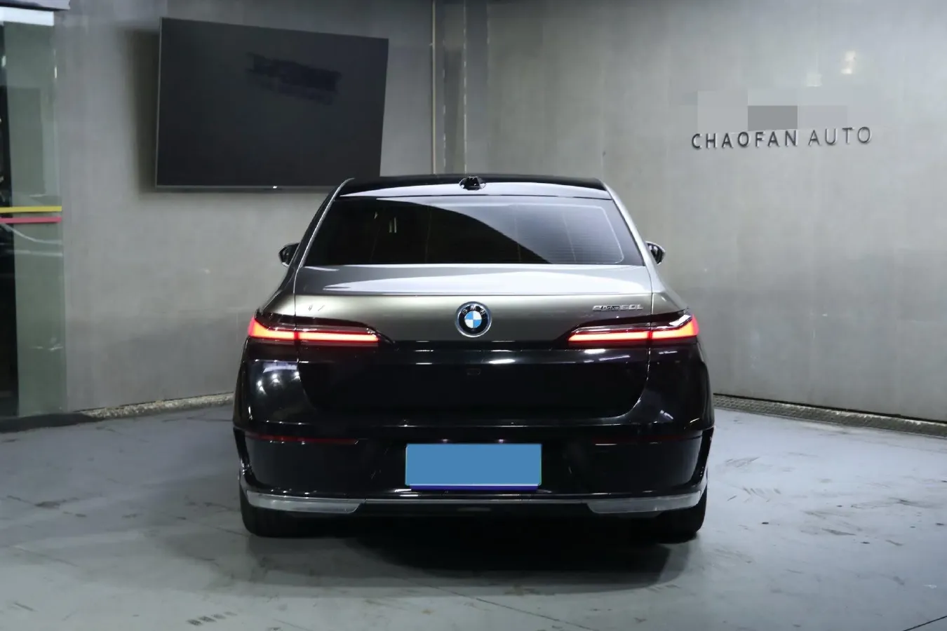 2023 BMW i7 BEV 101.7KWH,autocango,china used car exporter,china ev exporter,chinese used car exporter,chinese used ev exporter