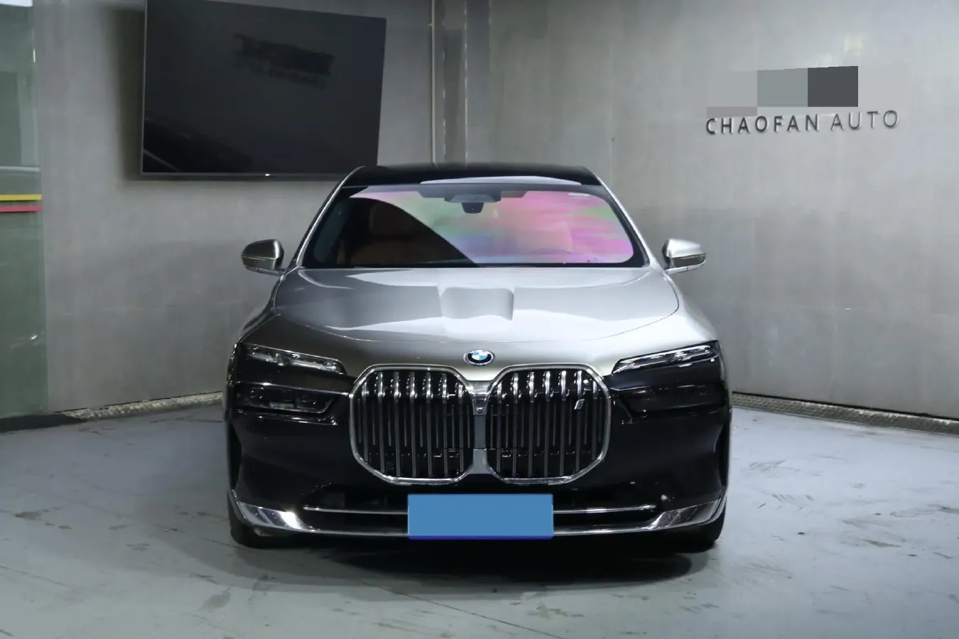 2023 BMW i7 BEV 101.7KWH,autocango,china used car exporter,china ev exporter,chinese used car exporter,chinese used ev exporter