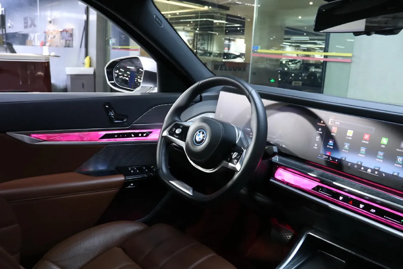 2023 BMW i7 BEV 101.7KWH,autocango,china used car exporter,china ev exporter,chinese used car exporter,chinese used ev exporter