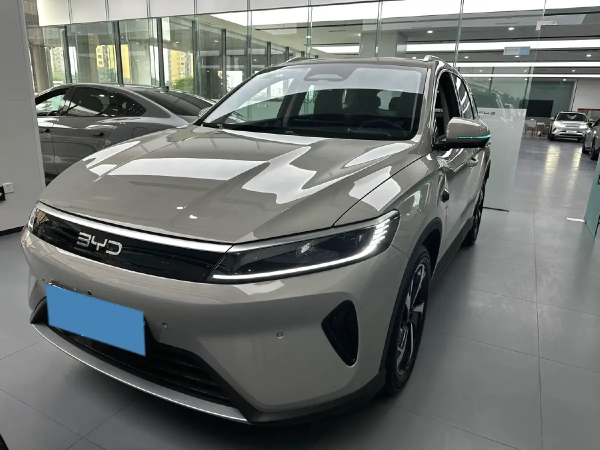 2025 BYD Sea Lion 05 DM-i 1.5L 101HP L4 E-CVT PHEV 18.3KWH