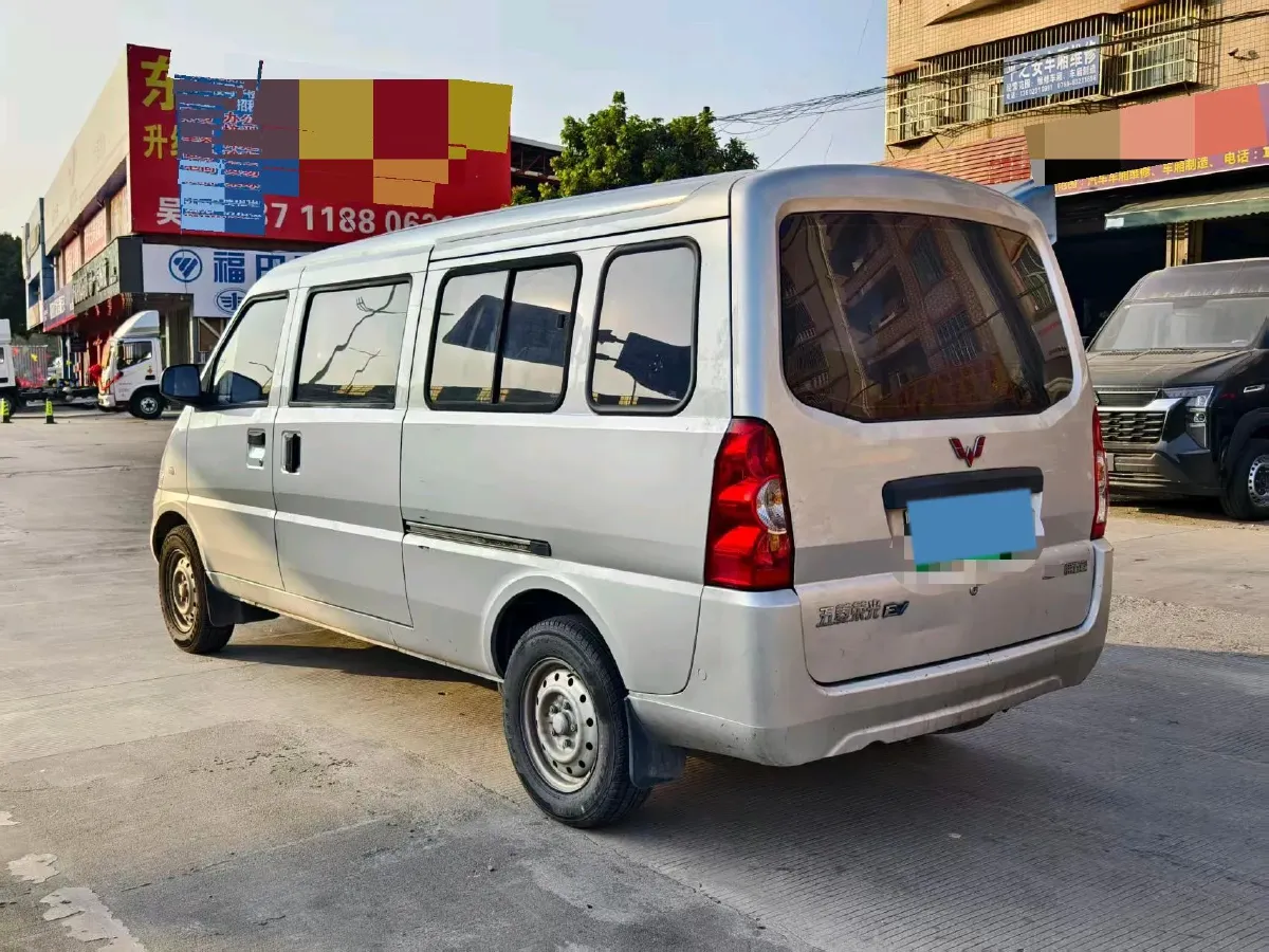 2022 WuLing RongGuang Mini Truck EV BEV 41.5KWH,autocango,china used car exporter,china ev exporter,chinese used car exporter,chinese used ev exporter
