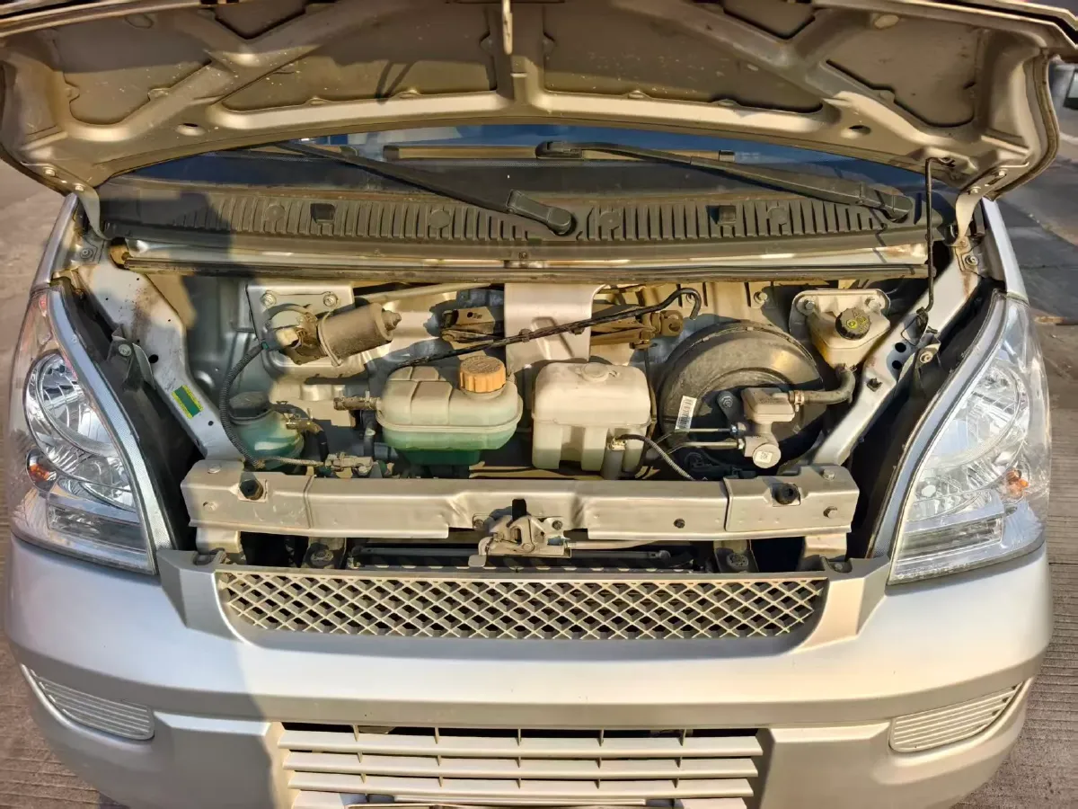 2022 WuLing RongGuang Mini Truck EV BEV 41.5KWH,autocango,china used car exporter,china ev exporter,chinese used car exporter,chinese used ev exporter