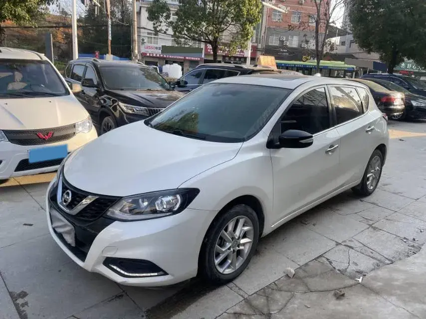 2020 Nissan Tiida 1.6L 126HP L4 CVT