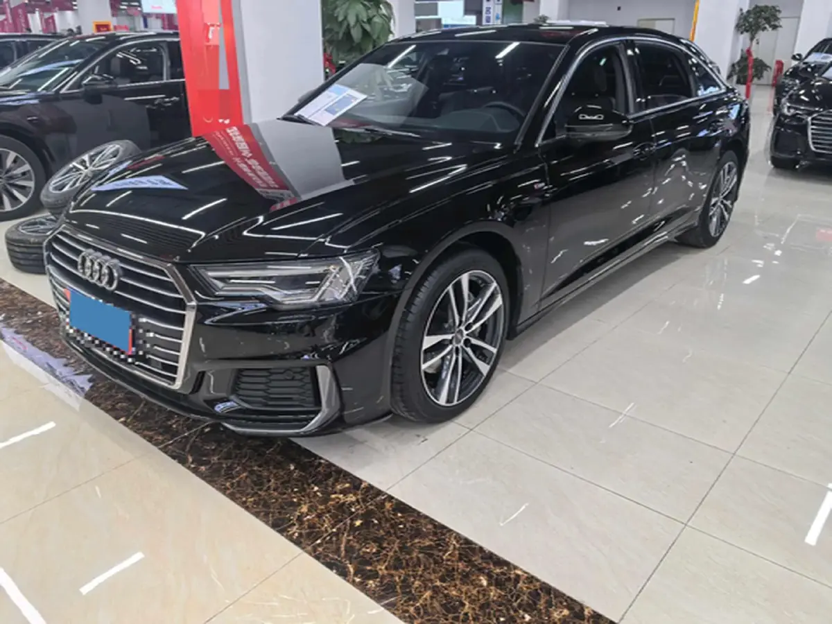 2021 Audi A6L 2.0T 190HP L4 7DCT