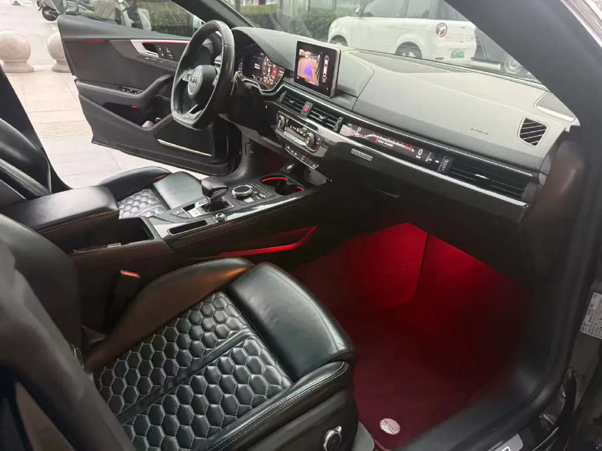 2019 Audi RS 5 2.9T 450HP V6 8AT,autocango,china used car exporter,china ev exporter,chinese used car exporter,chinese used ev exporter