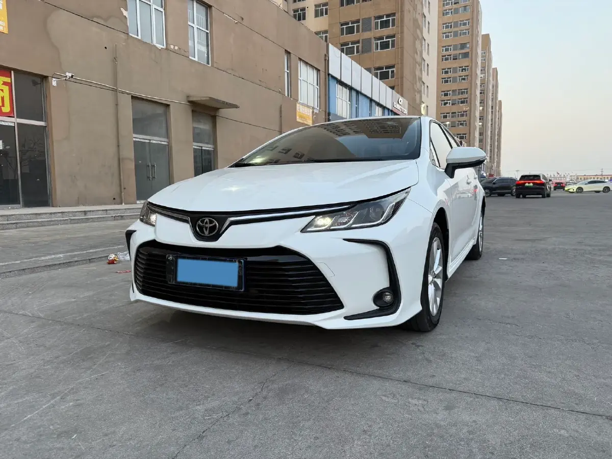 2021 Toyota Corolla 1.2T 116HP L4 CVT