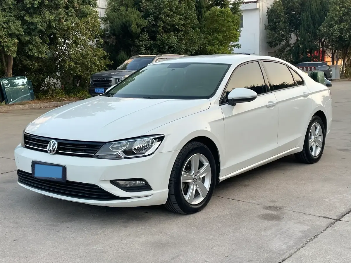2018 Volkswagen Lamando 1.4T 131HP L4 7DCT