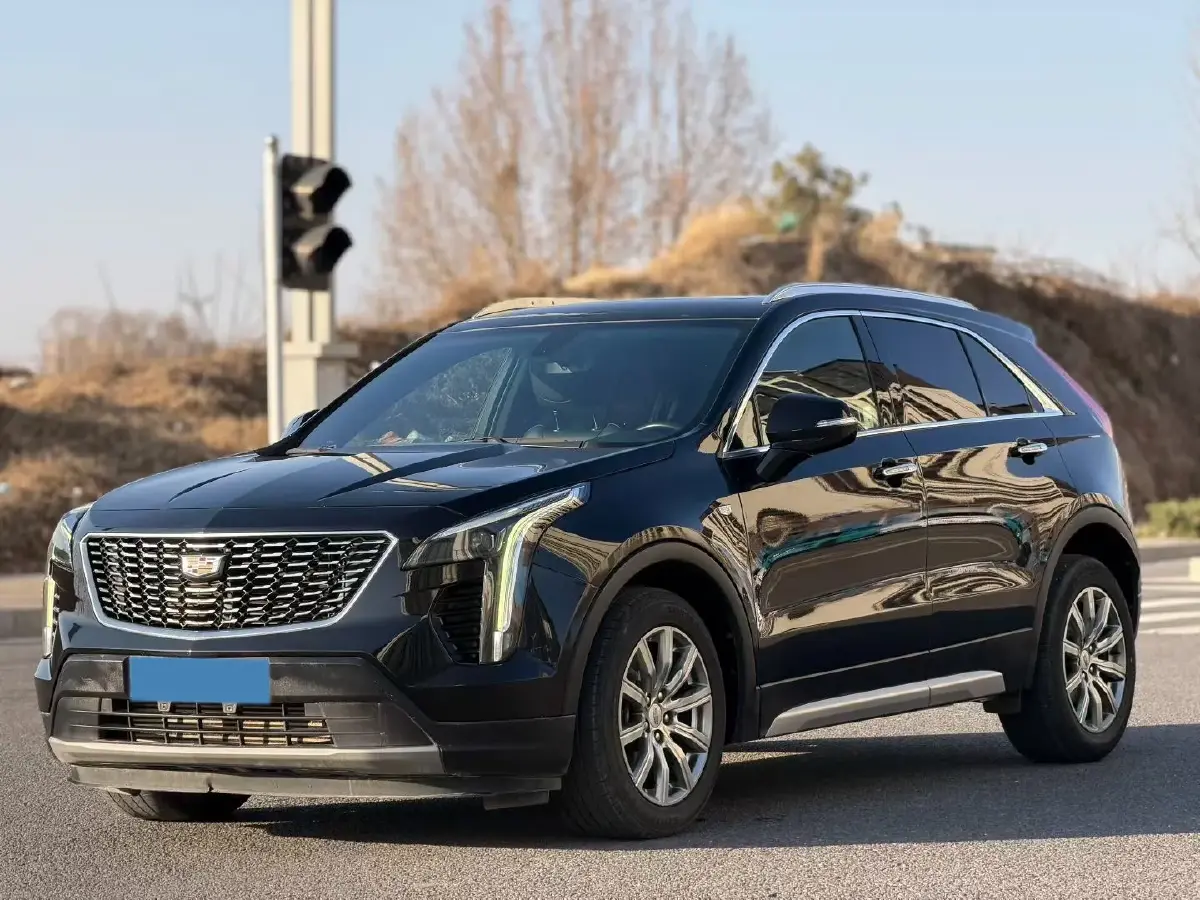 2021 Cadillac XT4 2.0T 237HP L4 9AT