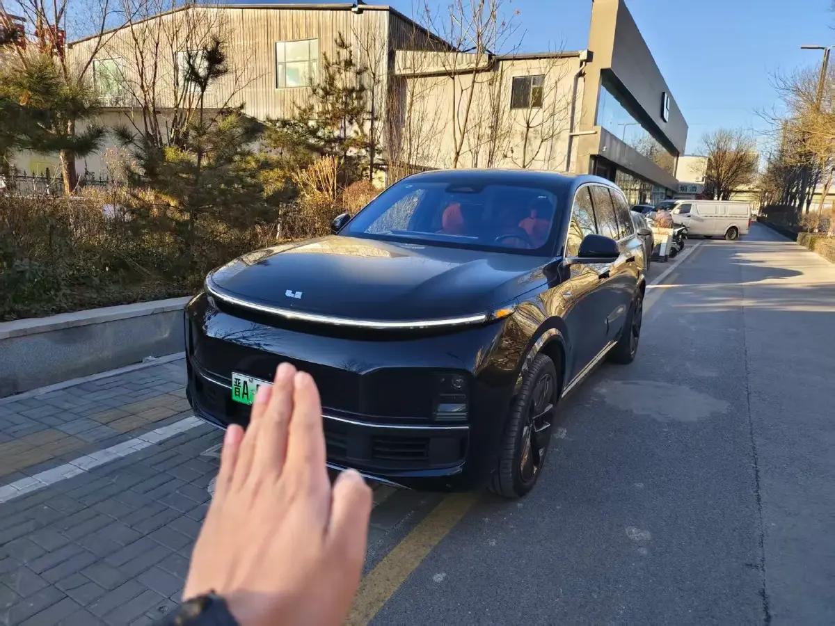 2023 Li L9 Range Extended 154HP REEV 42.6KWH