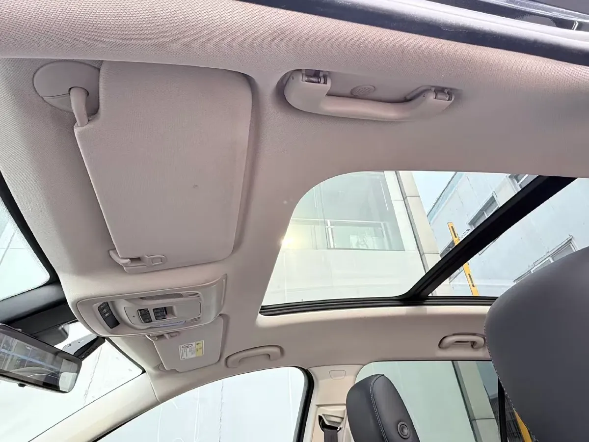 2023 Buick EnvisionPlus 2.0T 237HP L4 9AT,autocango,china used car exporter,china ev exporter,chinese used car exporter,chinese used ev exporter