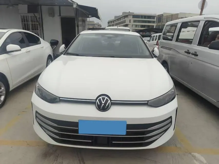 2026 Volkswagen Lavida 1.5T 160HP L4 7DCT,autocango,china used car exporter,china ev exporter,chinese used car exporter,chinese used ev exporter