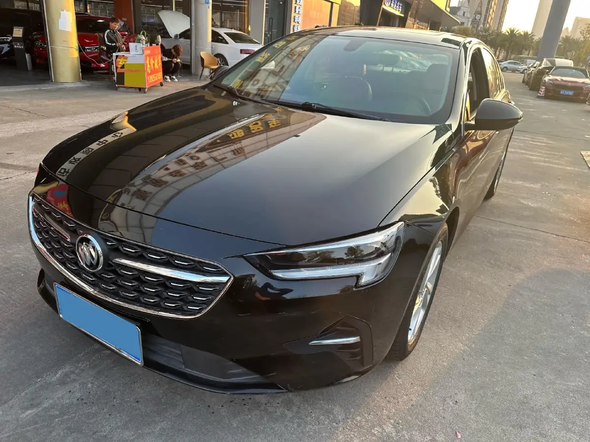 2021 Buick Regal 1.5T 169HP L4 9AT