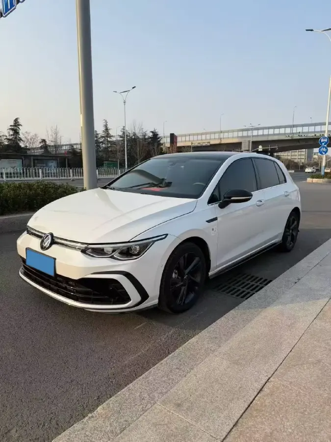 2021 Volkswagen Golf 1.4T 150HP L4 7DCT