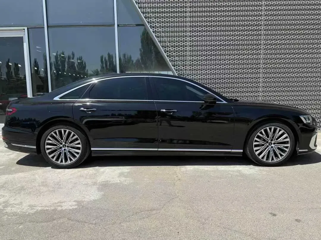 2024 Audi A8 3.0T 286HP V6 8AT,autocango,china used car exporter,china ev exporter,chinese used car exporter,chinese used ev exporter