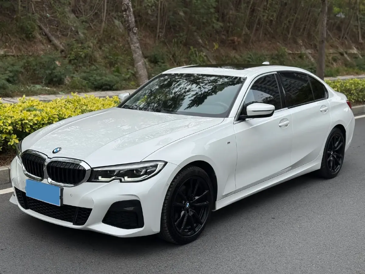 2021 BMW 3 Series 2.0T 184HP L4 8AT