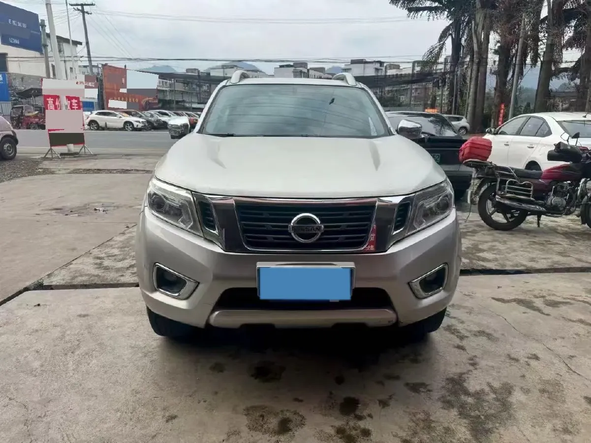 2021 Nissan Navara 2.5L 190HP L4 7AT,autocango,china used car exporter,china ev exporter,chinese used car exporter,chinese used ev exporter