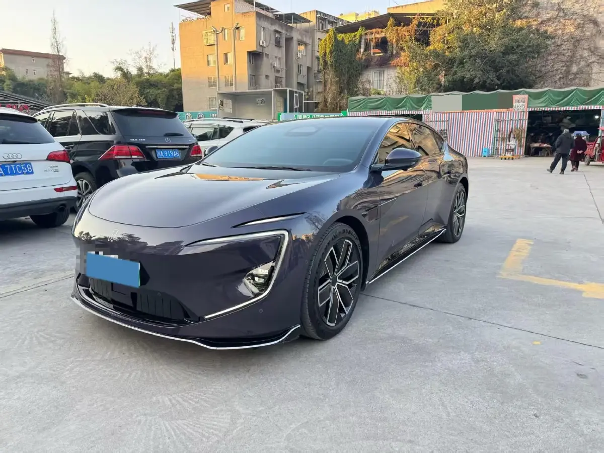 2024 Avatr 12 BEV 94.5KWH