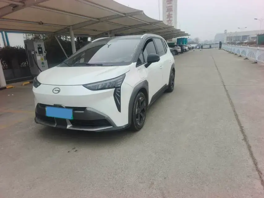 2022 Aion Y BEV 63.98KWH