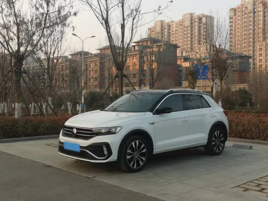 2021 Volkswagen T-Roc 1.4T 150HP L4 7DCT