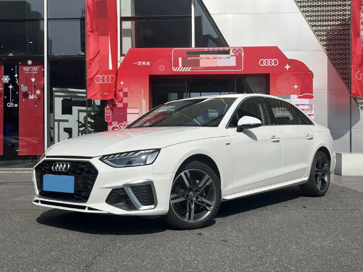 2020 Audi A4L 2.0T 190HP L4 7DCT
