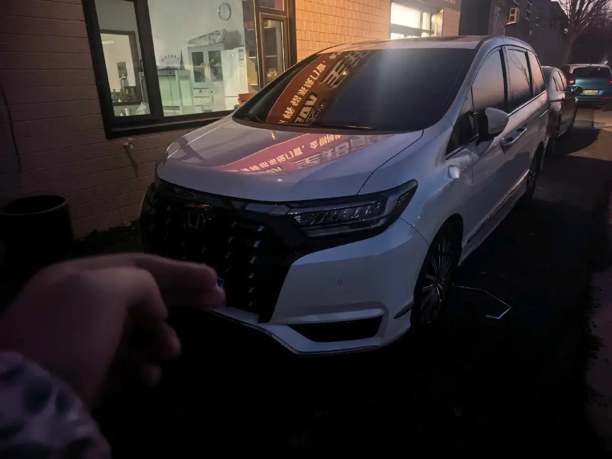 2022 Honda Elysioin 2.0L 146HP L4 E-CVT Hybrid