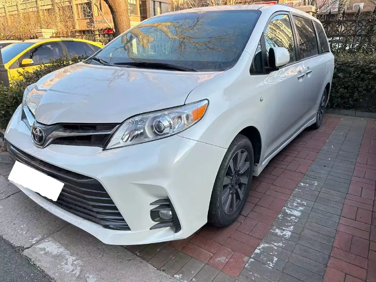 2019 Toyota Avalon 2.0L 178HP L4 CVT