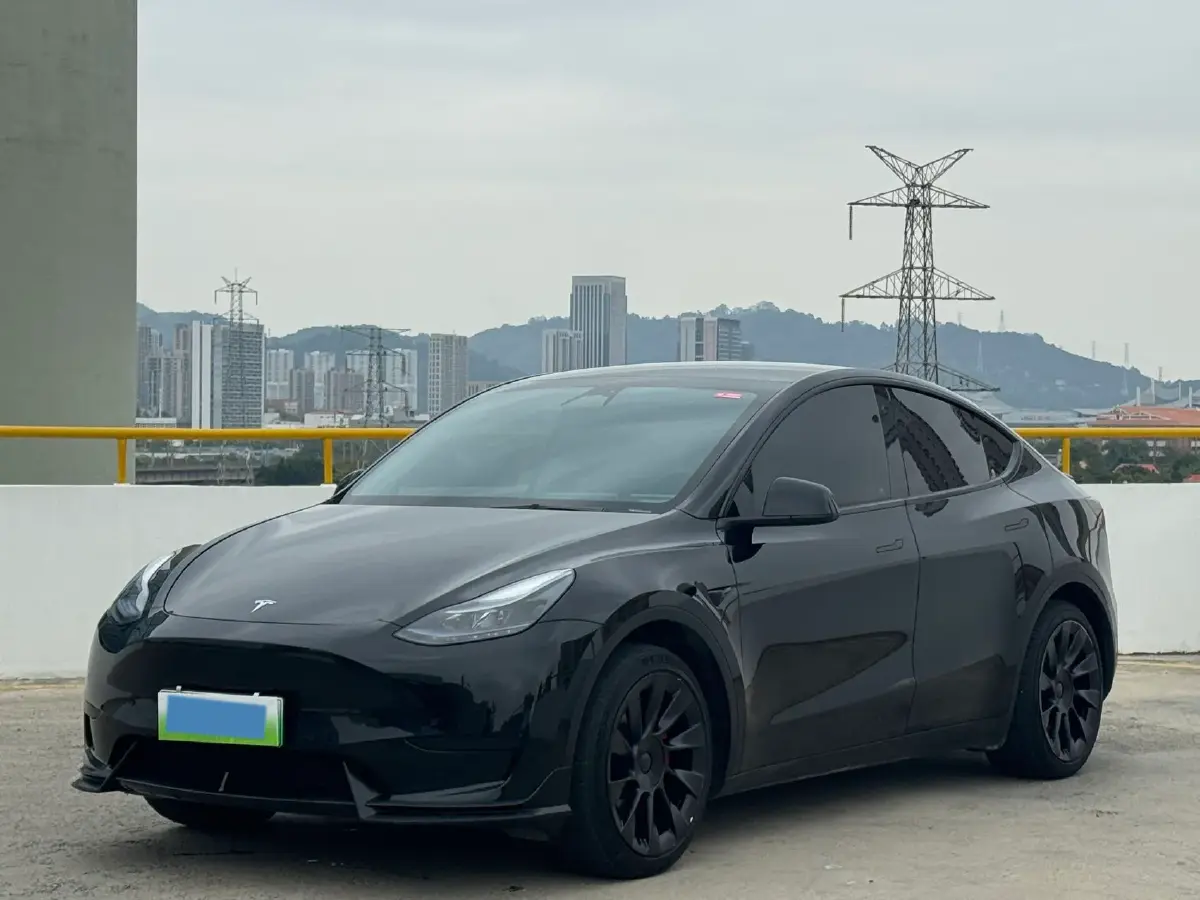 2022 Tesla Model Y BEV 60KWH